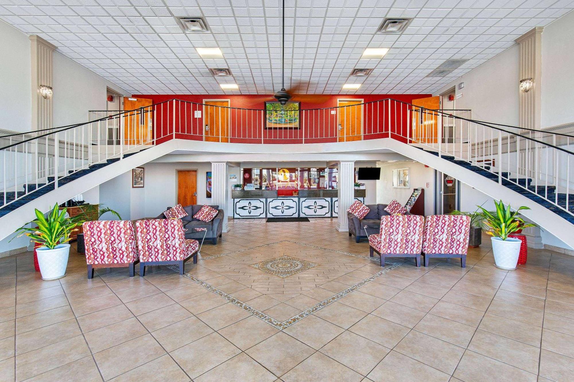 Ramada By Wyndham Bowling Green Exterior foto