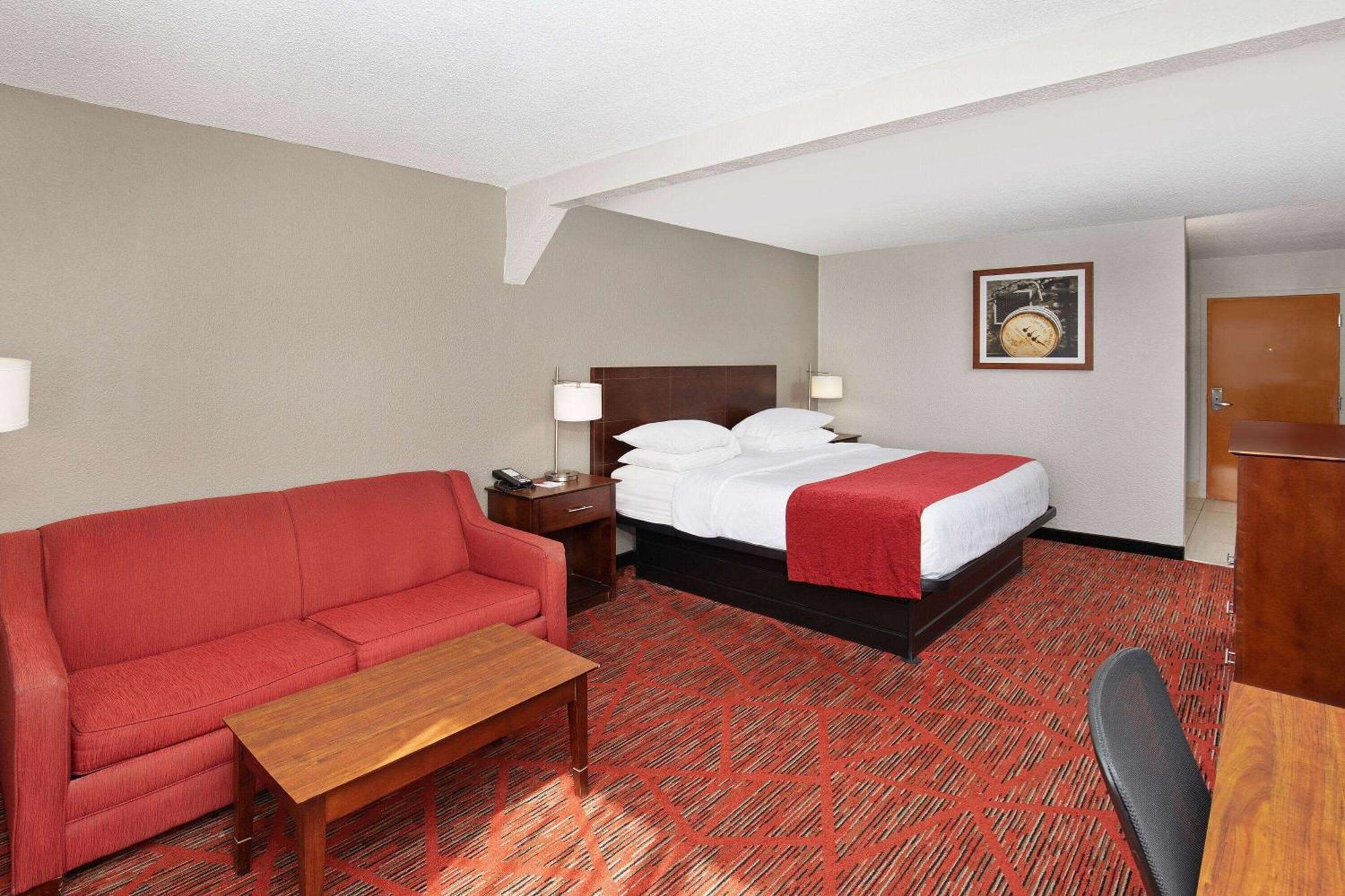 Ramada By Wyndham Bowling Green Exterior foto
