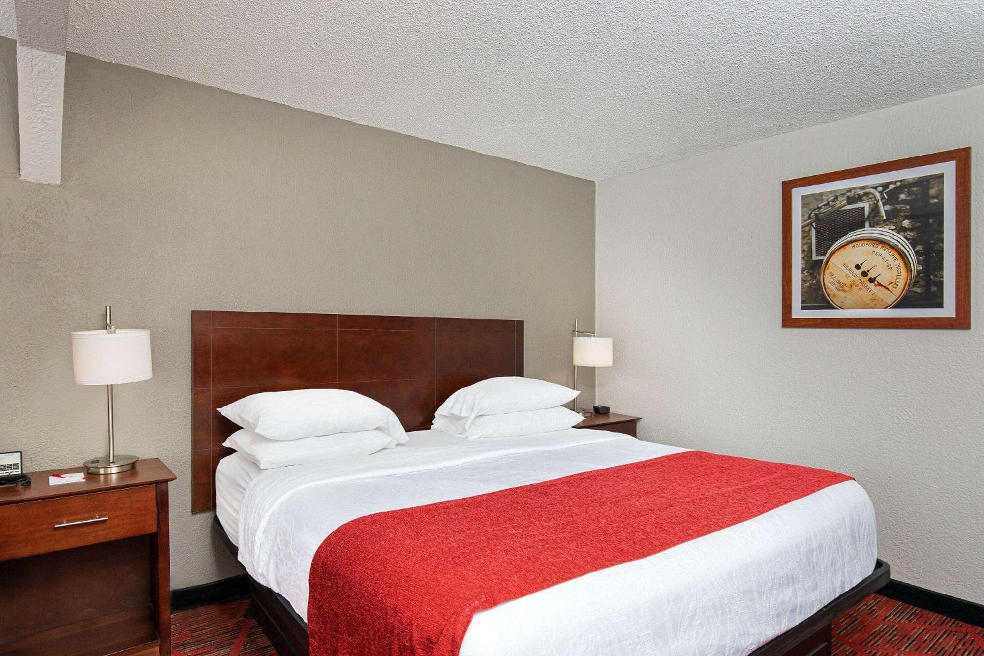 Ramada By Wyndham Bowling Green Exterior foto